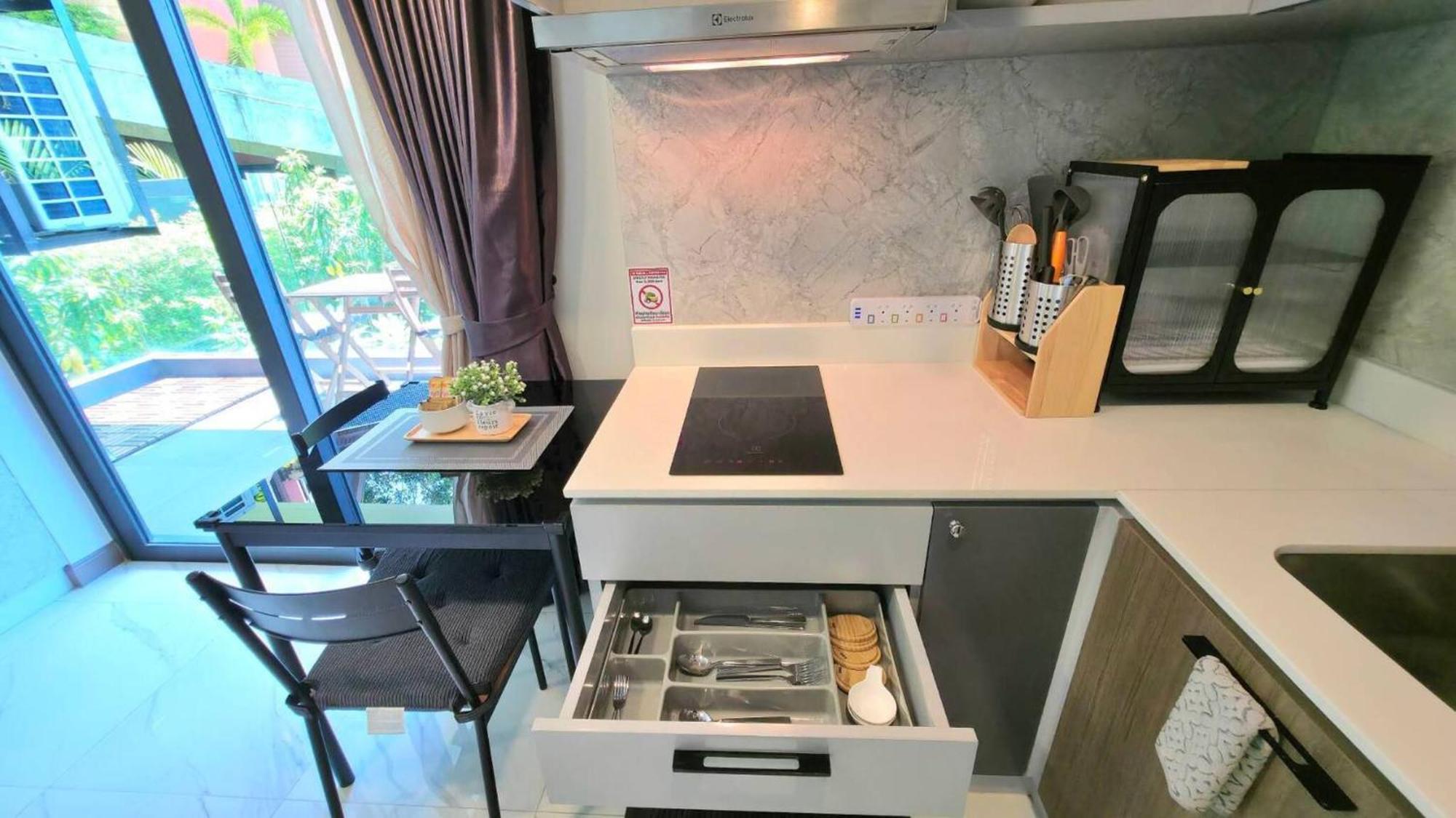 Room In Apartment - A301- Forest View Corner Unit 1Br-1Bath Ao Nang Exterior photo